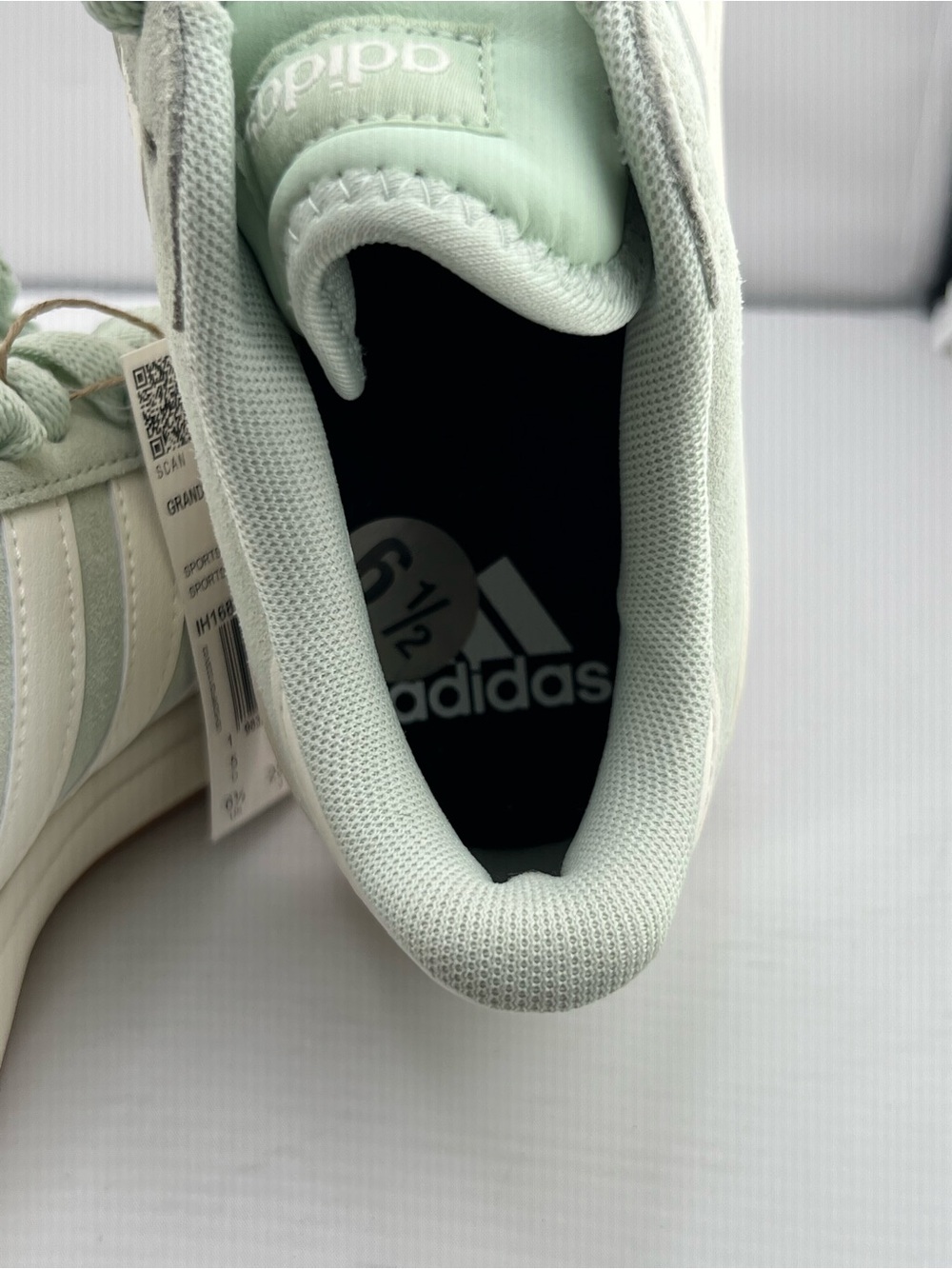 👟adidas Mint Green Suede Low-Top Sneakers - Picture 8 of 11